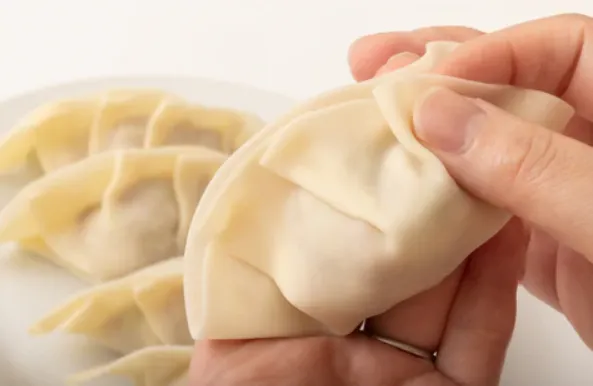 Japanese chukanabe (中華鍋) being used to prepare chuka ryori - Japanese-style Chinese cuisine