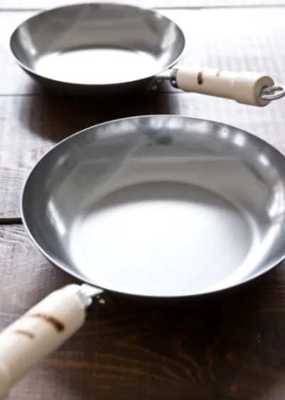 River Light Kiwame Premium Iron Pan