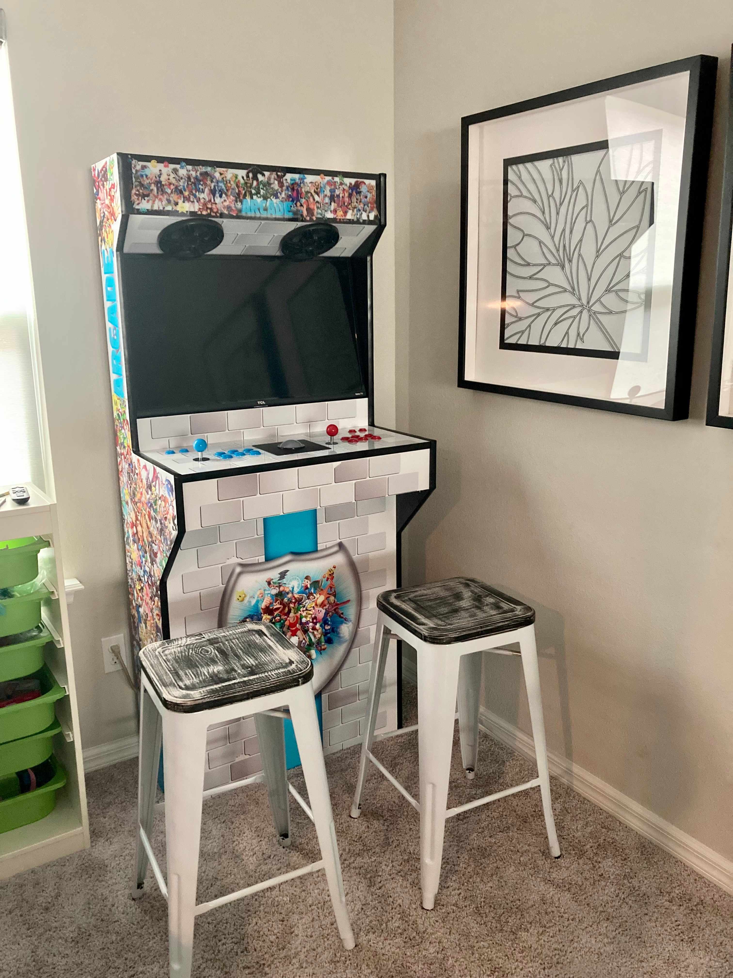 Arcade setup shared by Michael Jordan