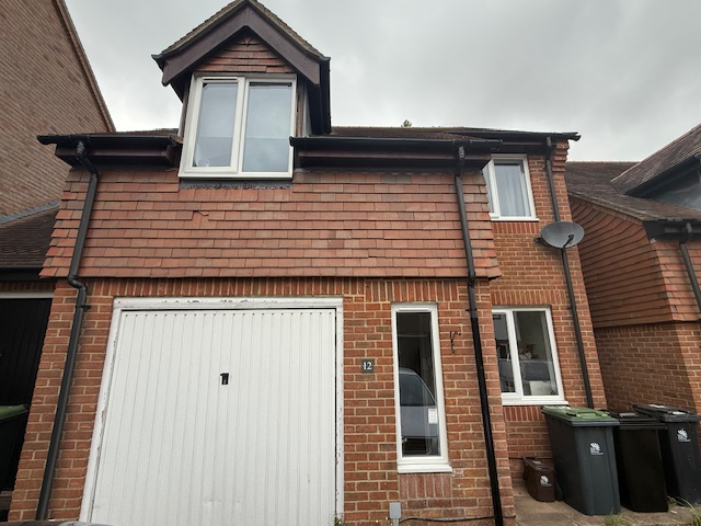 Walford Gardens, WImborne, Dorset, BH21 1PG