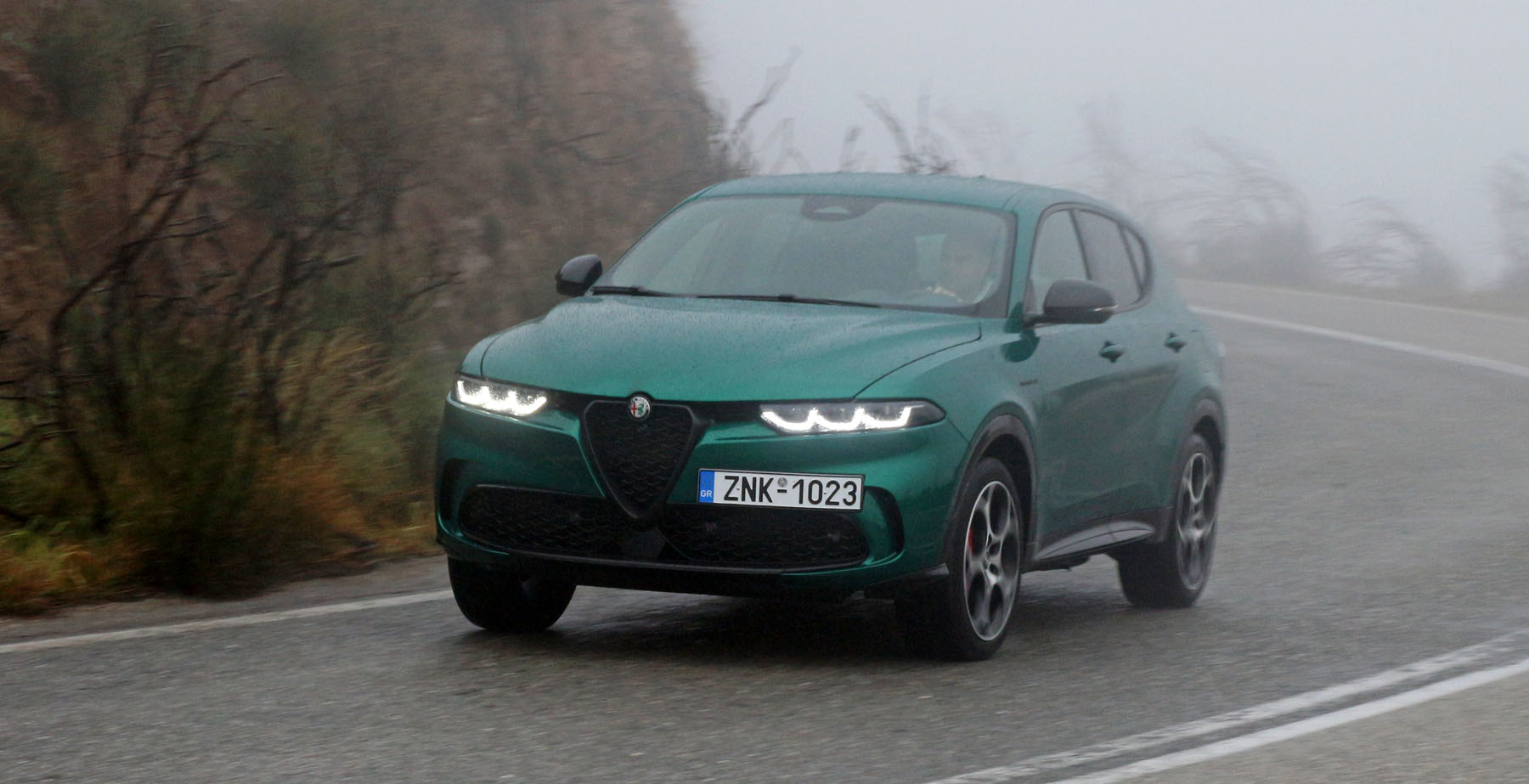 Alfa Romeo Tonale PHEV Q4 280 PS [test drive] | caroto.gr