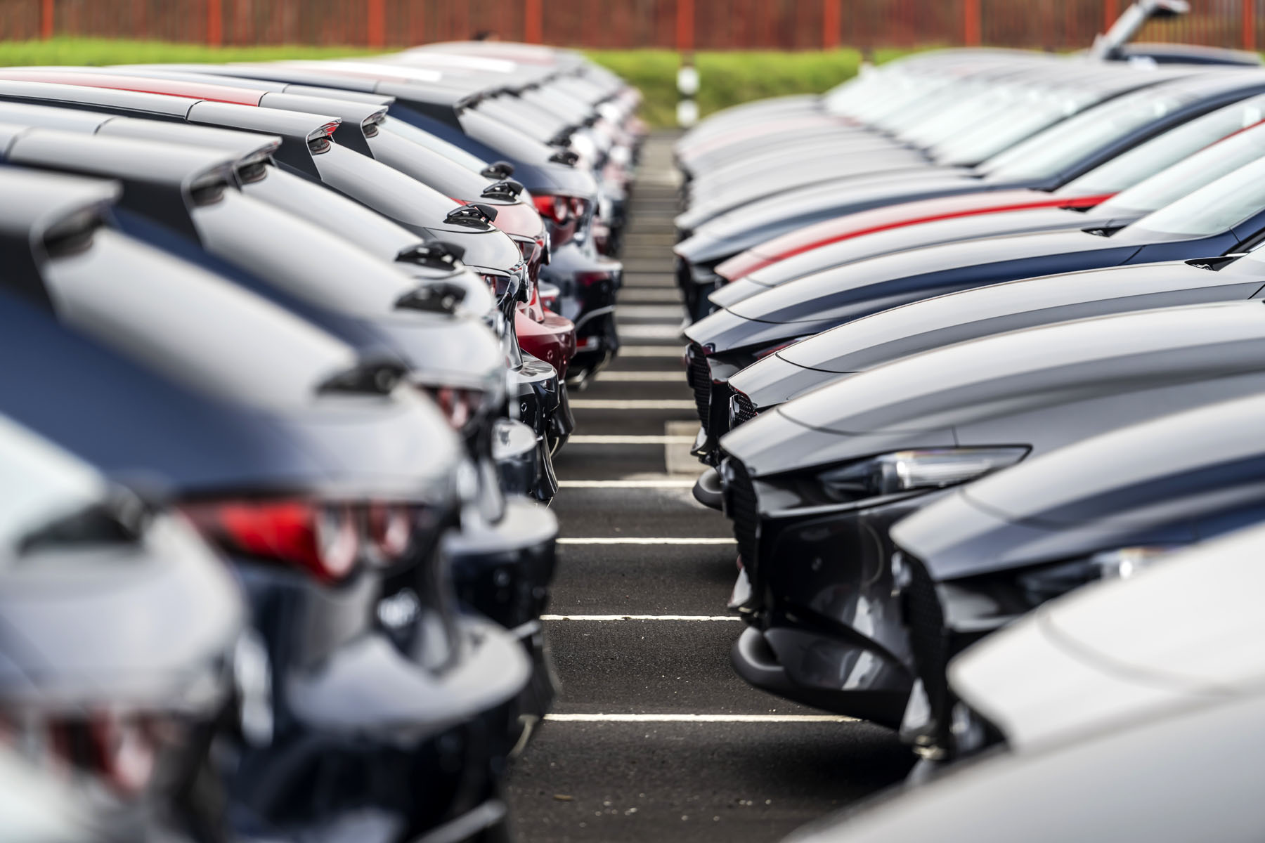 Αλλαγή πλεύσης: Ηλεκτρικά στο περιθώριο, τα θερμικά επιστρέφουν