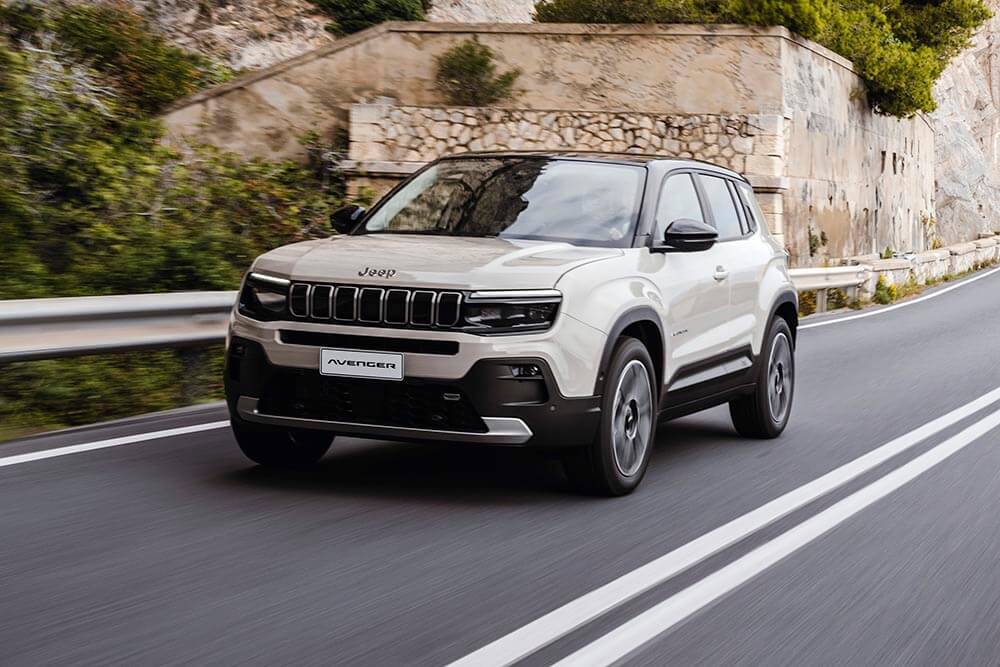 Νέα έκδοση e-Hybrid για το Jeep Avenger – trcoff.gr