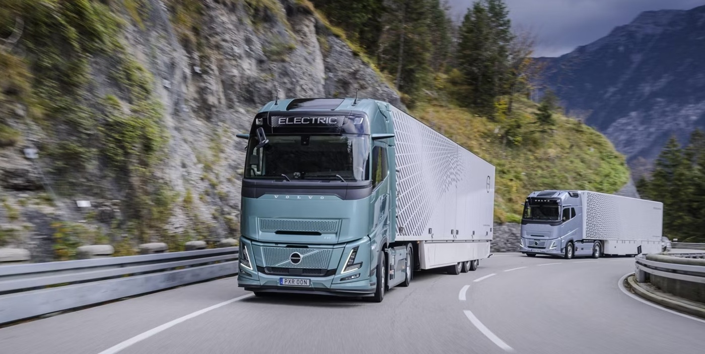 Ένα εκατομμύριο συνδεδεμένα φορτηγά Volvo