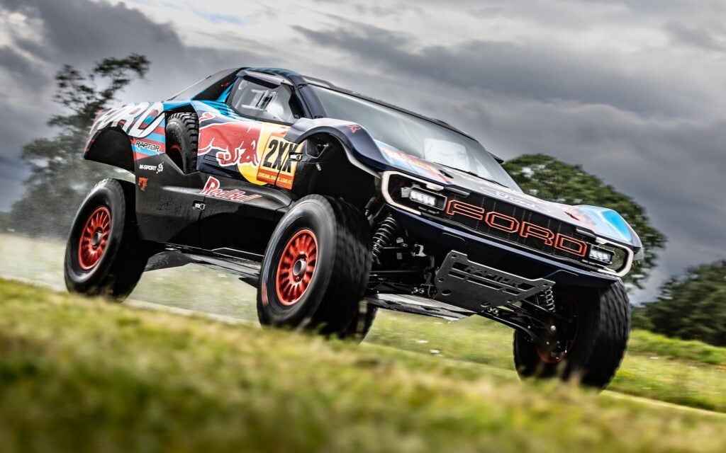 Έτοιμο για το Dakar Rally: Αποκάλυψη για το καθαρόαιμο Ford Raptor T1+