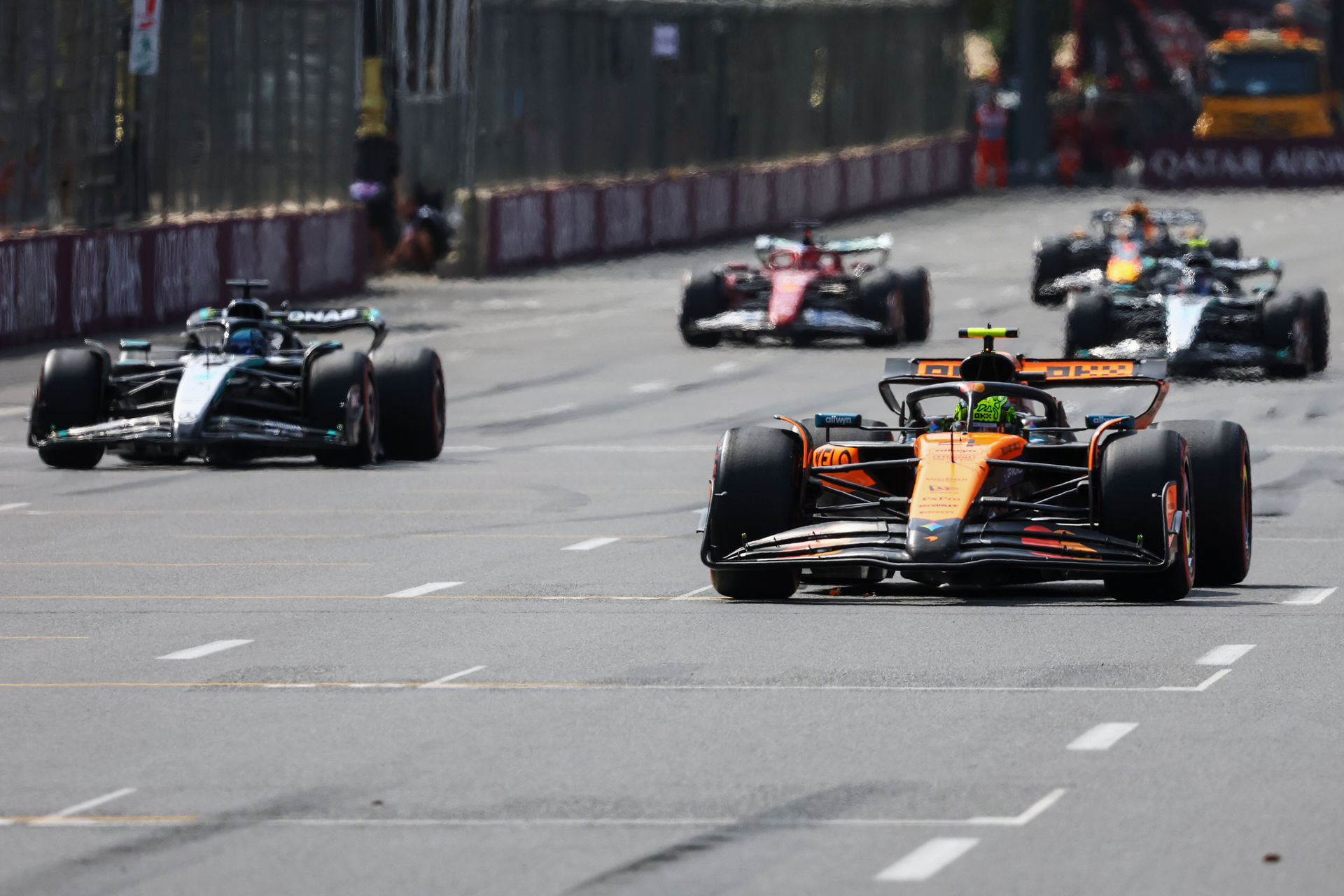 F1-GP Αζερμπαϊτζάν FP1: O Norris τάχιστος, ο Piastri τυχερός στην ατυχία του