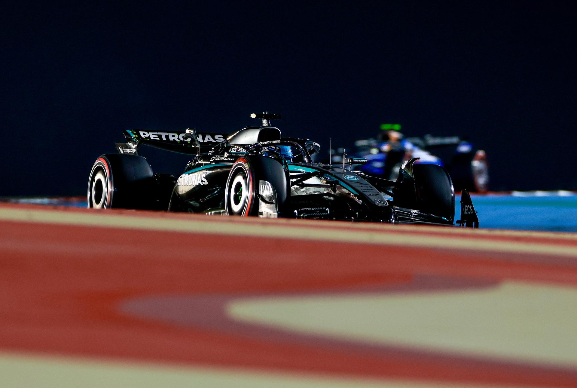 F1-GP Μπαχρέιν: Γιατί δεν επιβλήθηκε ποινή στον George Russell – motorone.gr