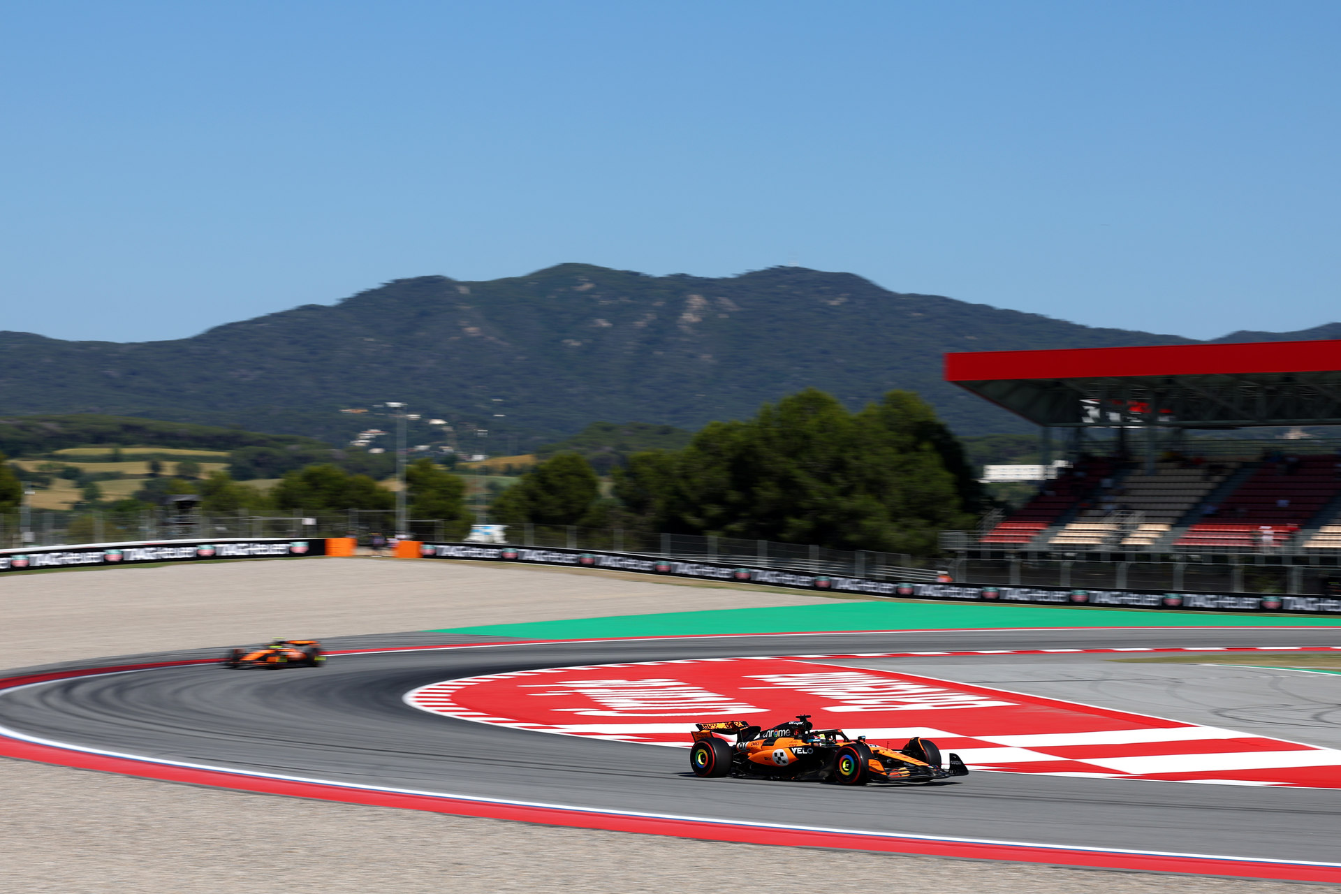 F1-GP Ισπανίας FP2: Ο Oscar Piastri αλλάζει τις ισορροπίες – motorone.gr