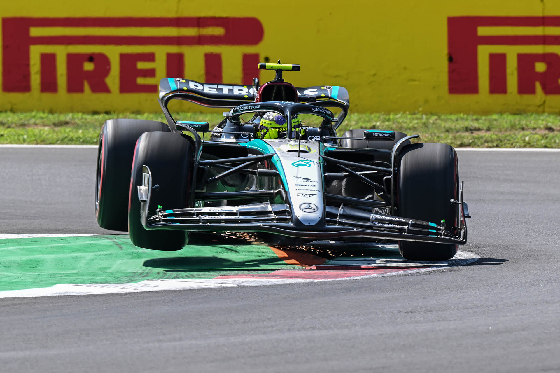 F1-GP Ιταλίας FP3: «1-2» για τη Mercedes – motorone.gr
