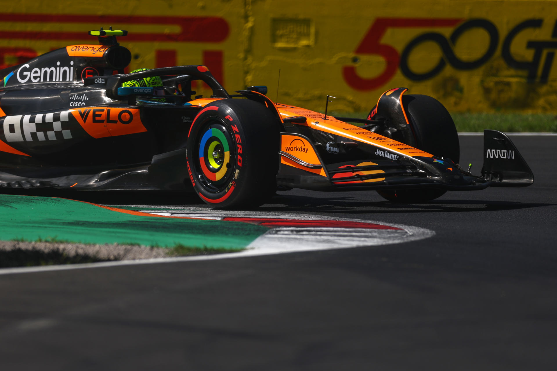 F1-GP Ιταλίας FP3: Ο Lando Norris ταχύτερος, με τον Leclerc παρών