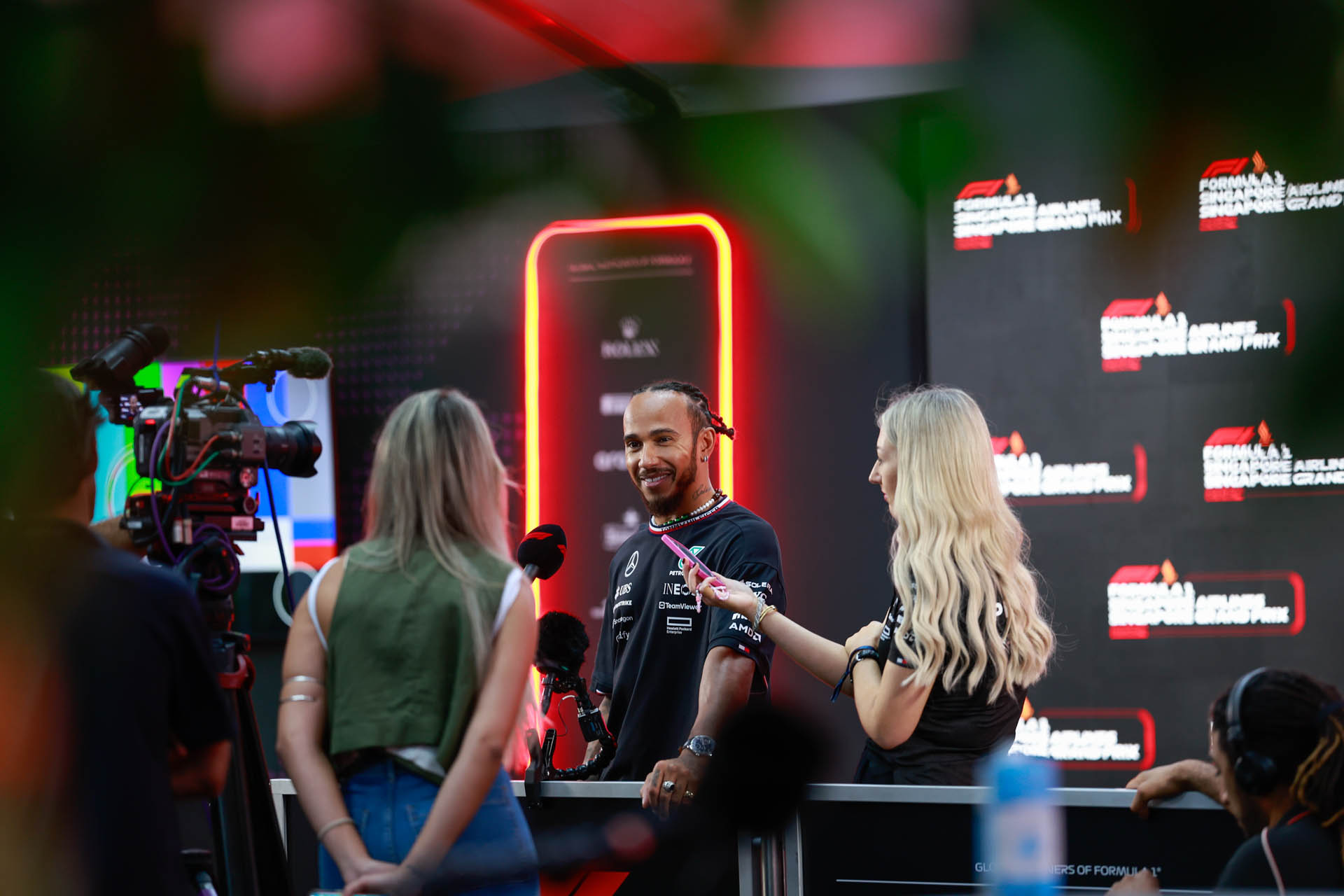 F1: H Mercedes αποτρέπει τον Hamilton να πάρει πρόωρη γεύση της Ferrari – motorone.gr
