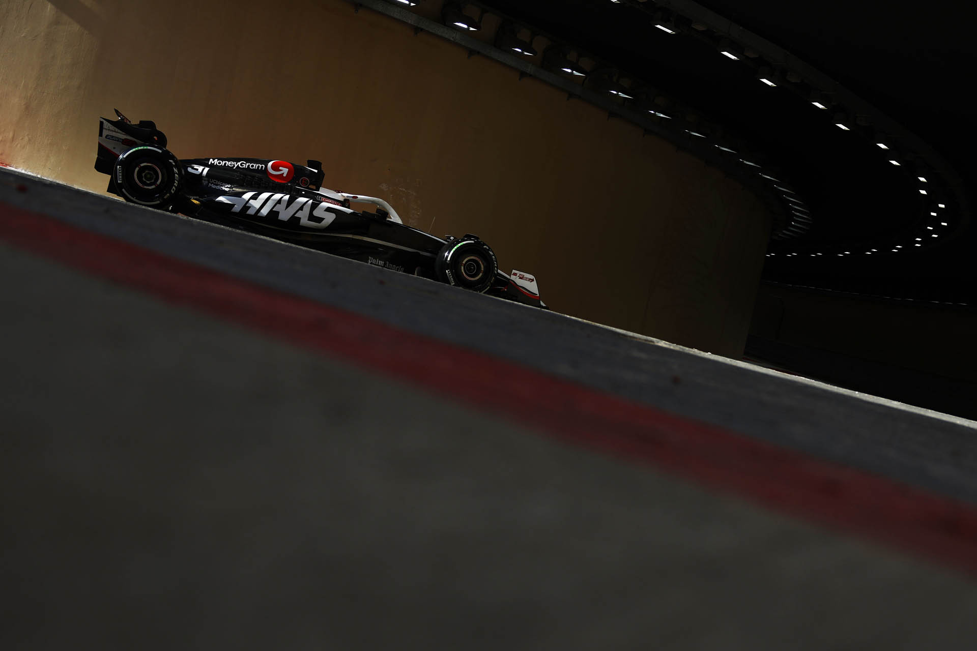F1: Η μεγάλη αναδιάρθρωση στη Haas και το ντεμπούτο της VF-25 – motorone.gr