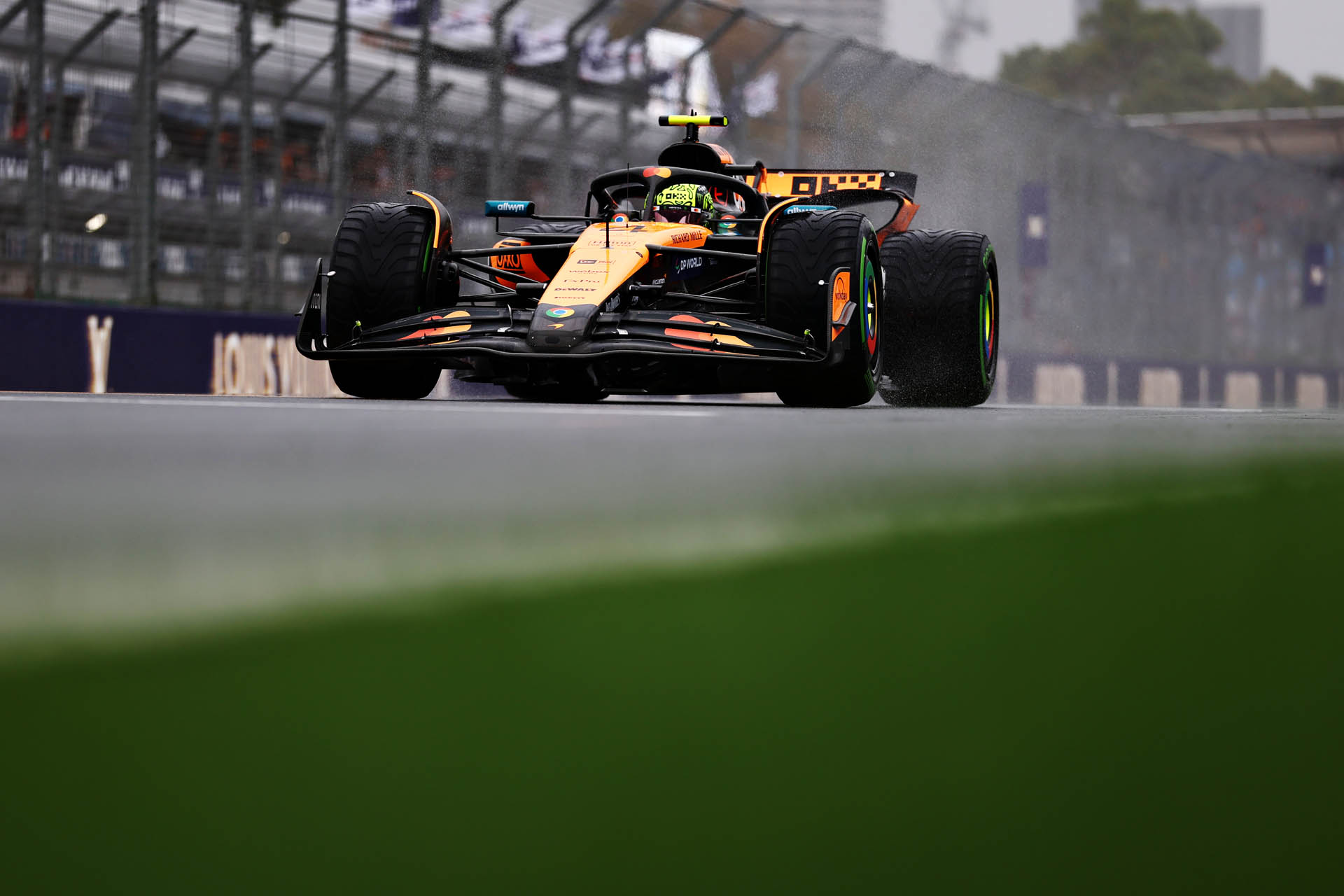 F1: Η συζήτηση γύρω από την κυριαρχία της McLaren – motorone.gr