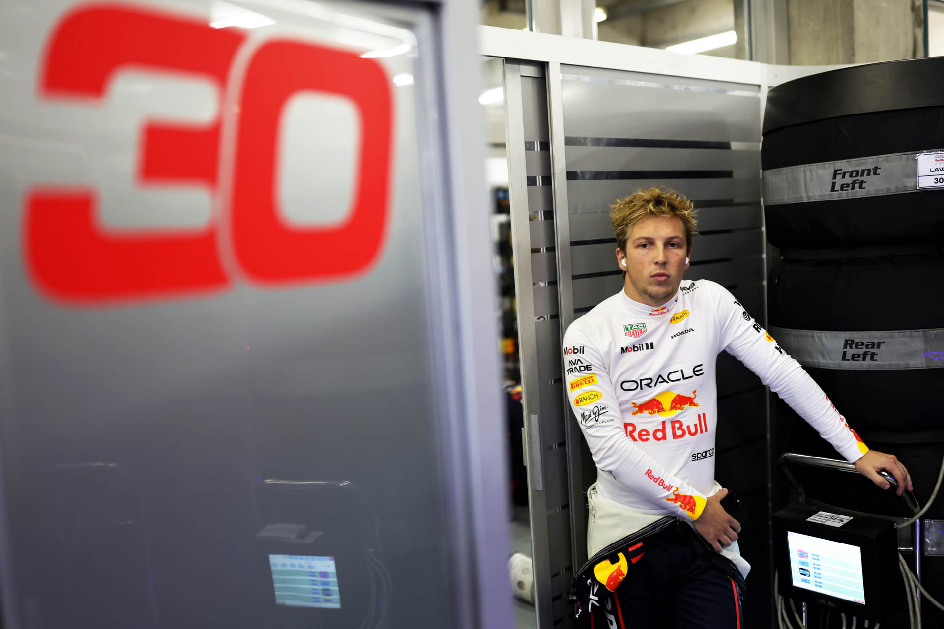 F1: Ήδη κινδυνεύει η θέση του Liam Lawson στη Red Bull – motorone.gr