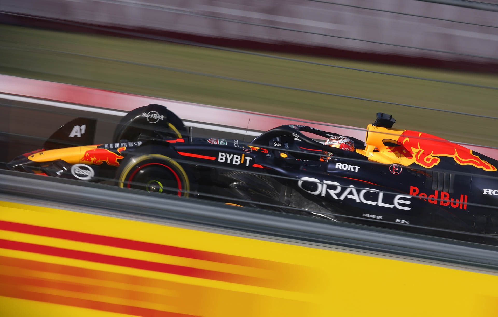 F1: «Κάποιοι θα πρέπει να ξυπνήσουν» στη Red Bull δηλώνει ο Verstappen – motorone.gr