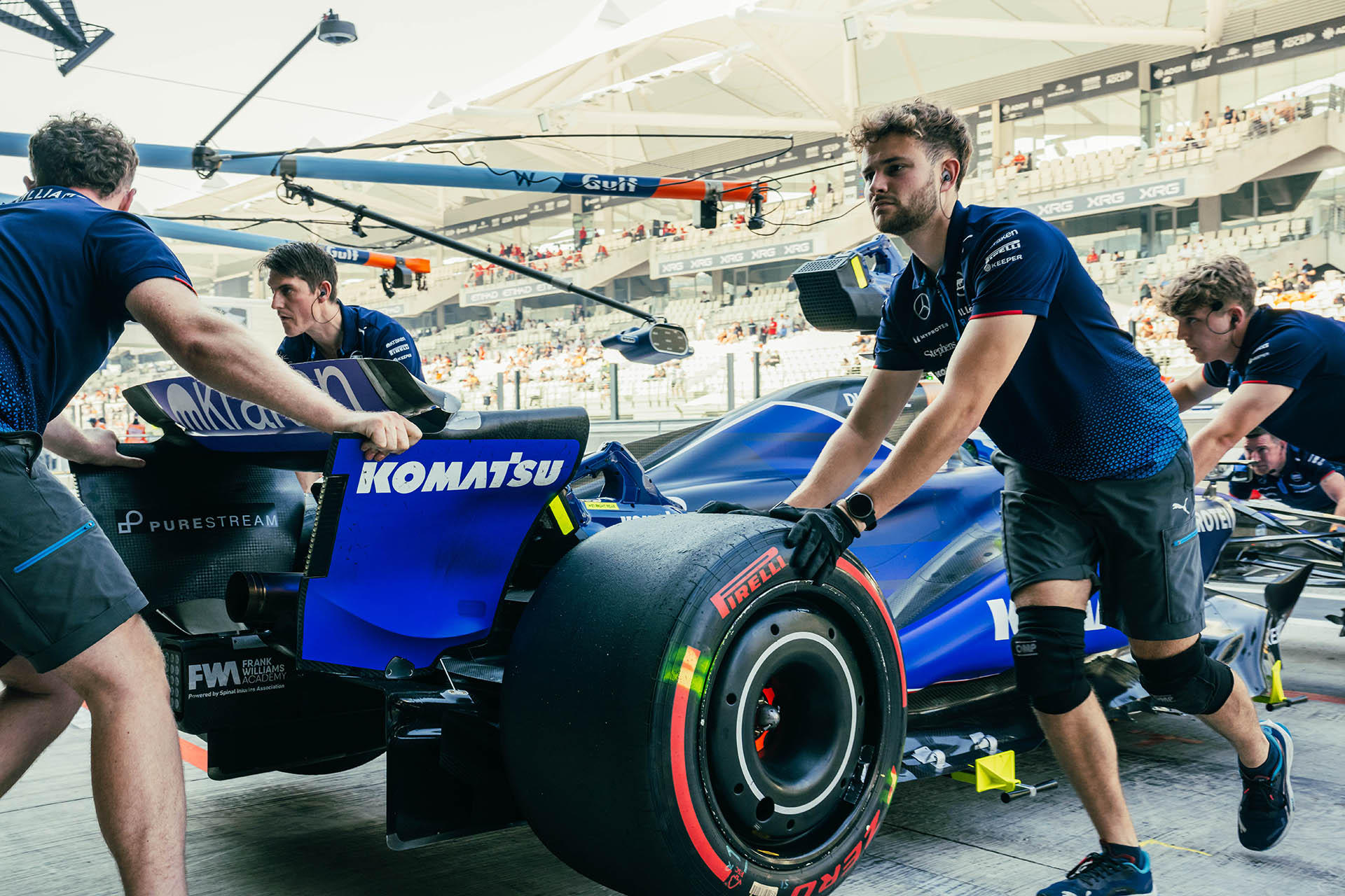 F1: O Carlos Sainz έκανε το ντεμπούτο του στην πίστα με τη Williams – motorone.gr