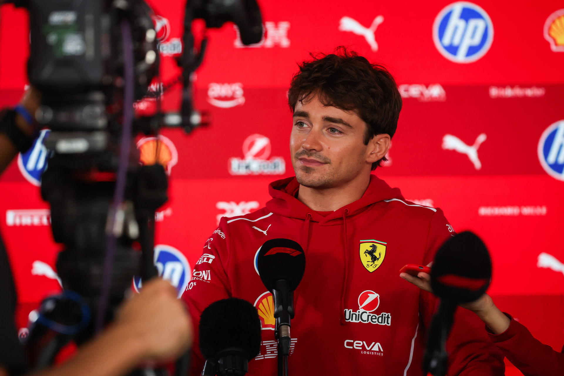 F1: Ο Charles Leclerc φέρεται να εξερευνά εναλλακτικές