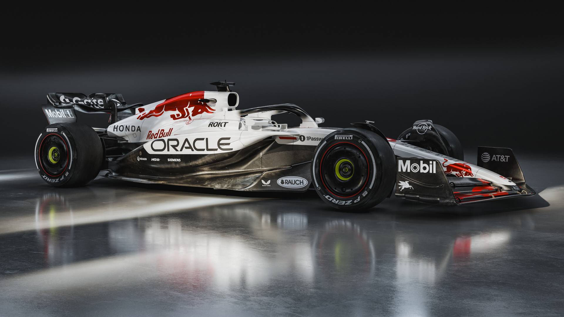 F1: O λευκός χρωματισμός της Red Bull για το GP Ιαπωνίας – motorone.gr