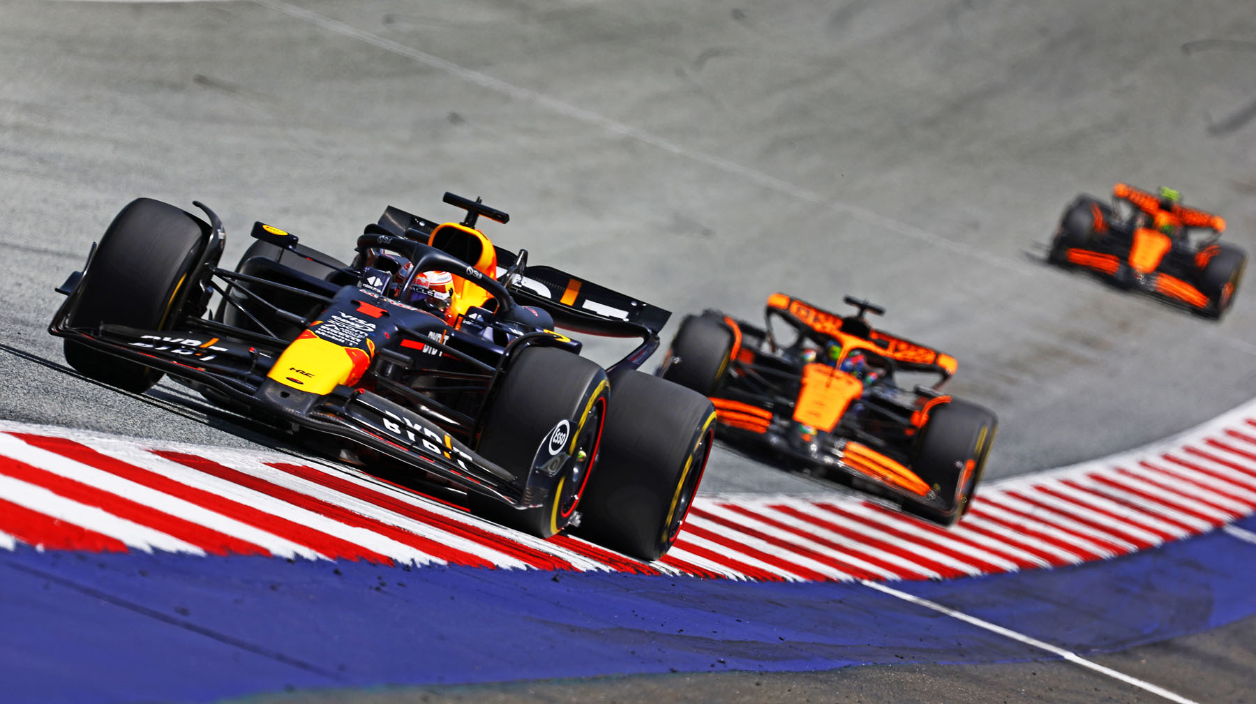 GP Αυστρίας – Sprint: Πρωτιά Verstappen μπροστά από τις McLaren | caroto.gr