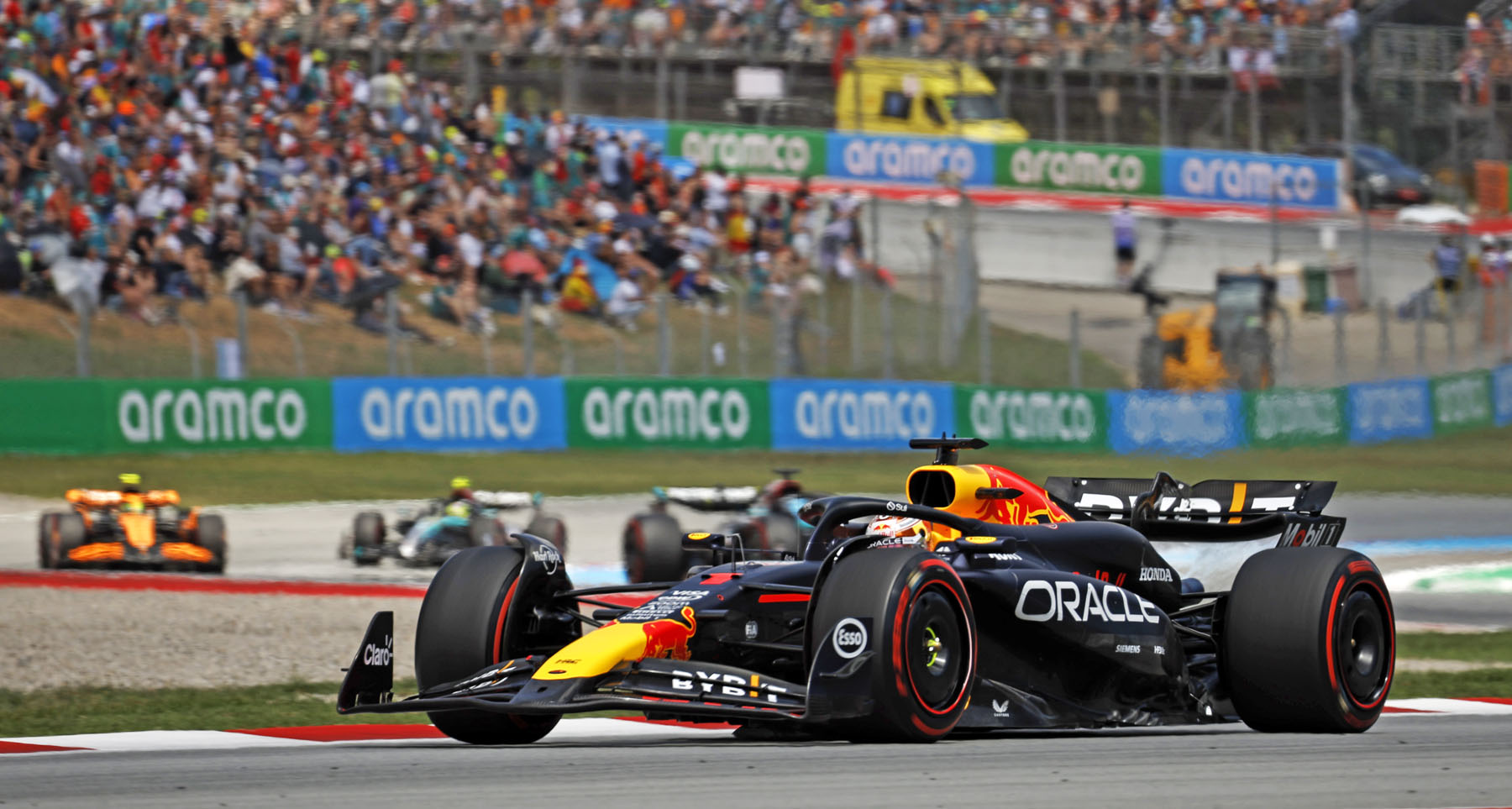GP Ισπανίας: Max Verstappen και στη Βαρκελώνη – Πίσω του ο Norris στο πρωτάθλημα | caroto.gr