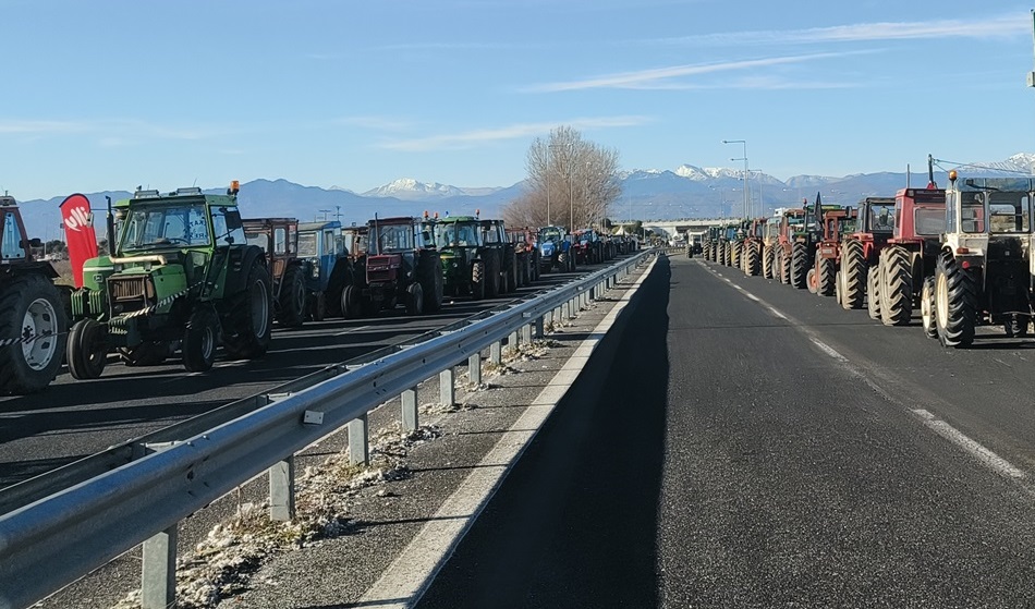 Η ανακοίνωση του Σωματείου Αυτοκινητιστών Εύριπος για τα μπλόκα των αγροτών