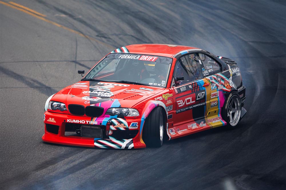 Η Kumho επίσημος προμηθευτής ελαστικών στο USA Formula Drift – trcoff.gr