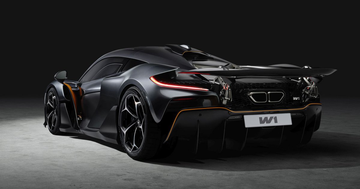 Η McLaren W1 μπήκε στο Silverstone και έσπειρε τον πανικό – Ακούστε τον εκκωφαντικό ήχο του V8 (video)