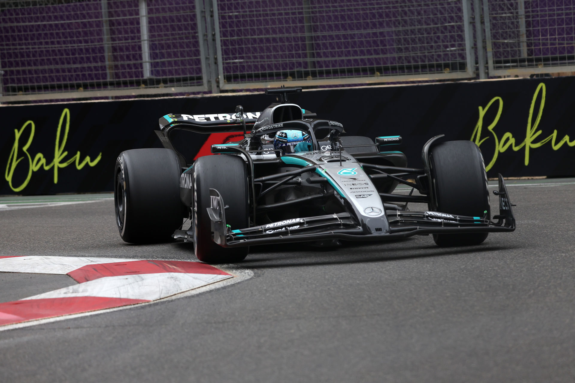 Η Mercedes πρωτοπορεί στην F1 με βιώσιμα σύνθετα υλικά