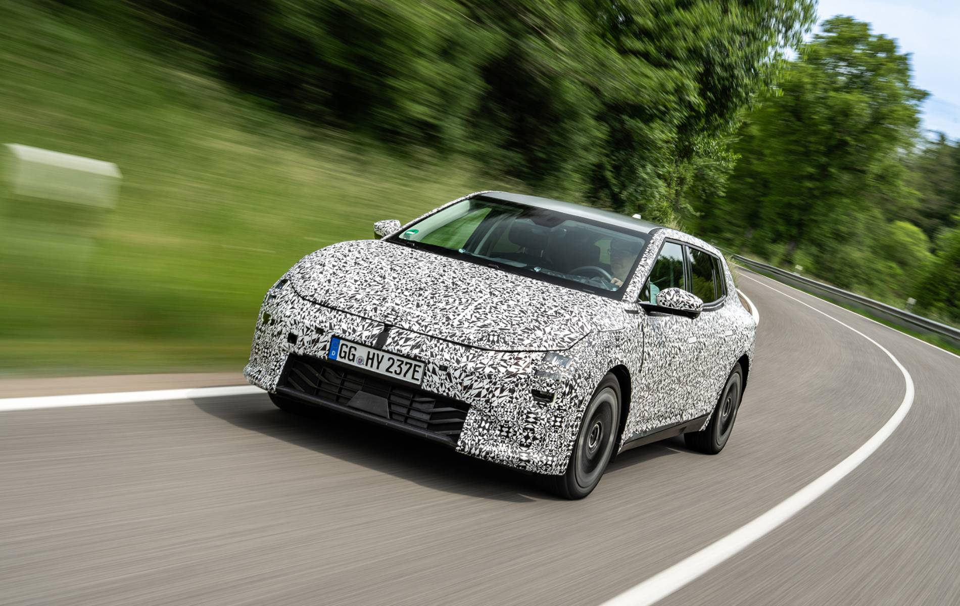Kia EV4: Εξαντλητικές δοκιμές στο Nurburgring – Τα αποτελέσματα από το τεστ αντοχής