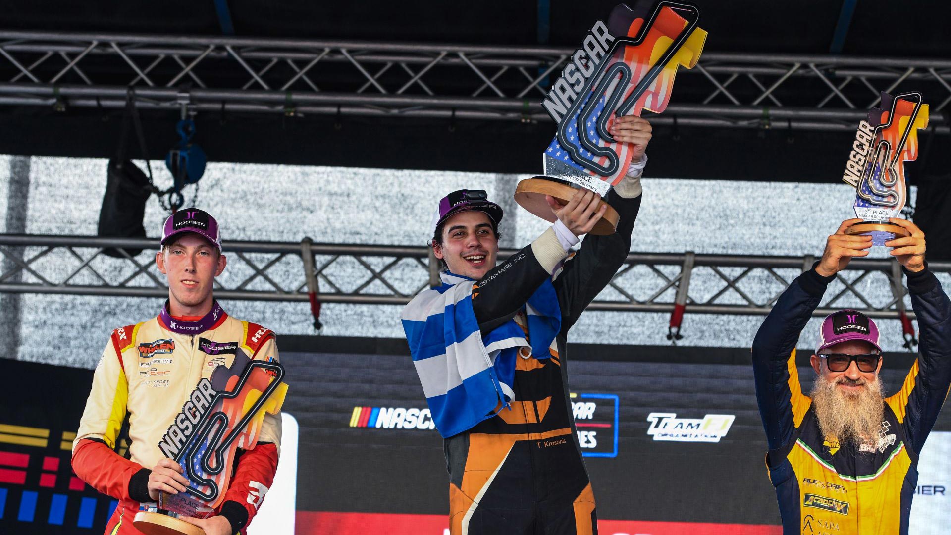 NASCAR Euro Series: Ακόμα μία νίκη στην OPEN για τον Θωμά Κρασώνη