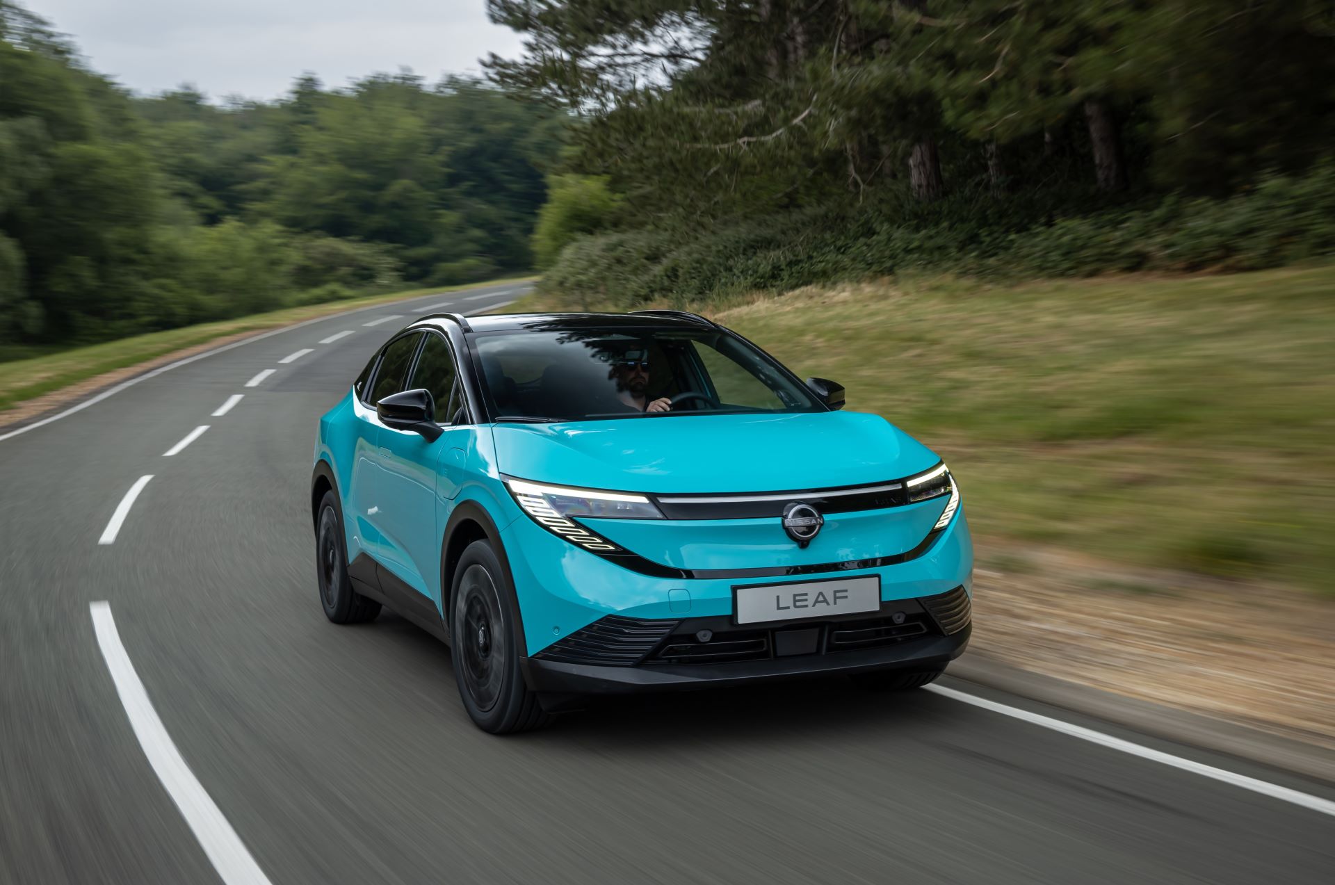 Nissan Leaf: Με σύγχρονη και αεροδυναμική σχεδίαση