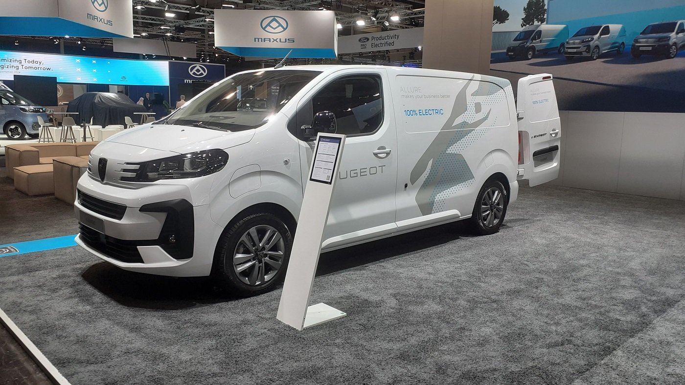 Peugeot CustomFit – μια στοχευμένη κίνηση για επαγγελματίες