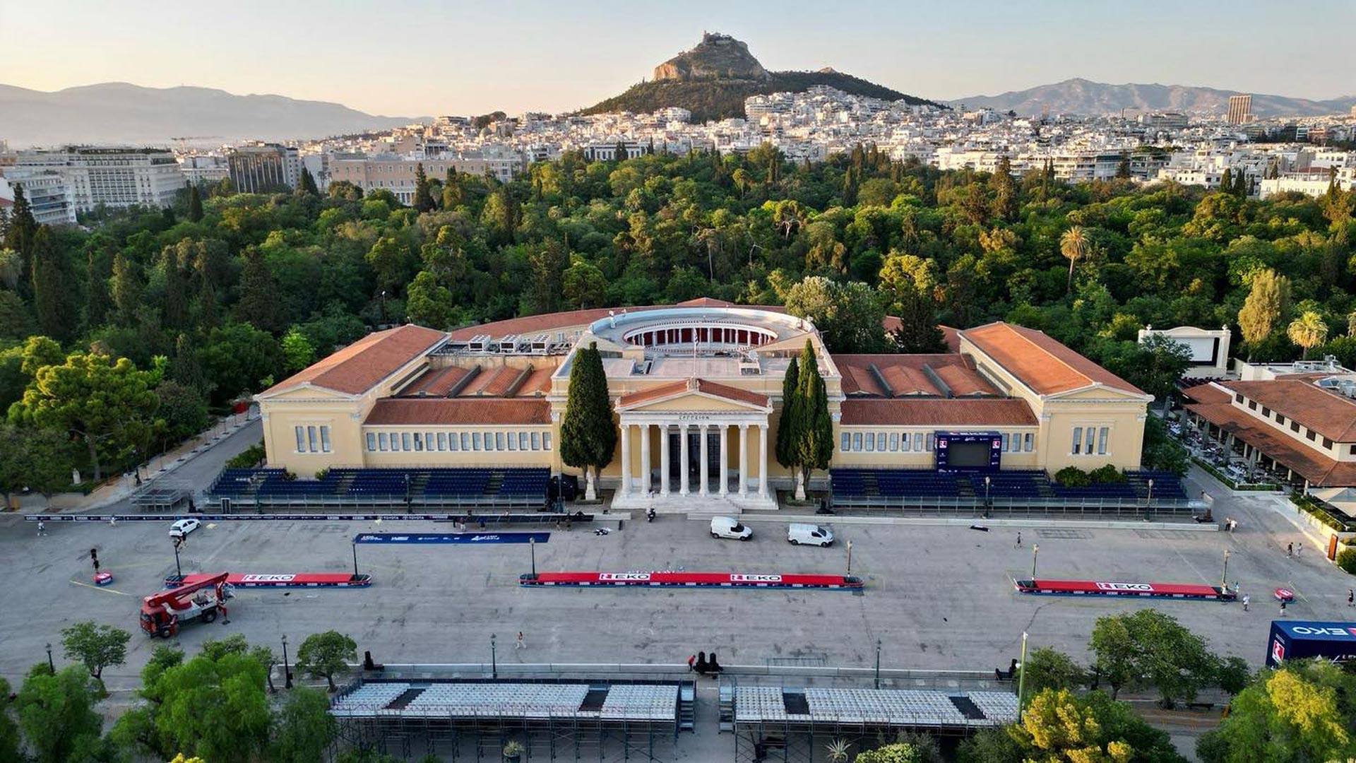 Ράλι Ακρόπολις: Κυκλοφοριακές ρυθμίσεις ενόψει εκκίνησης και Υπερειδικής Διαδρομής | TractioN