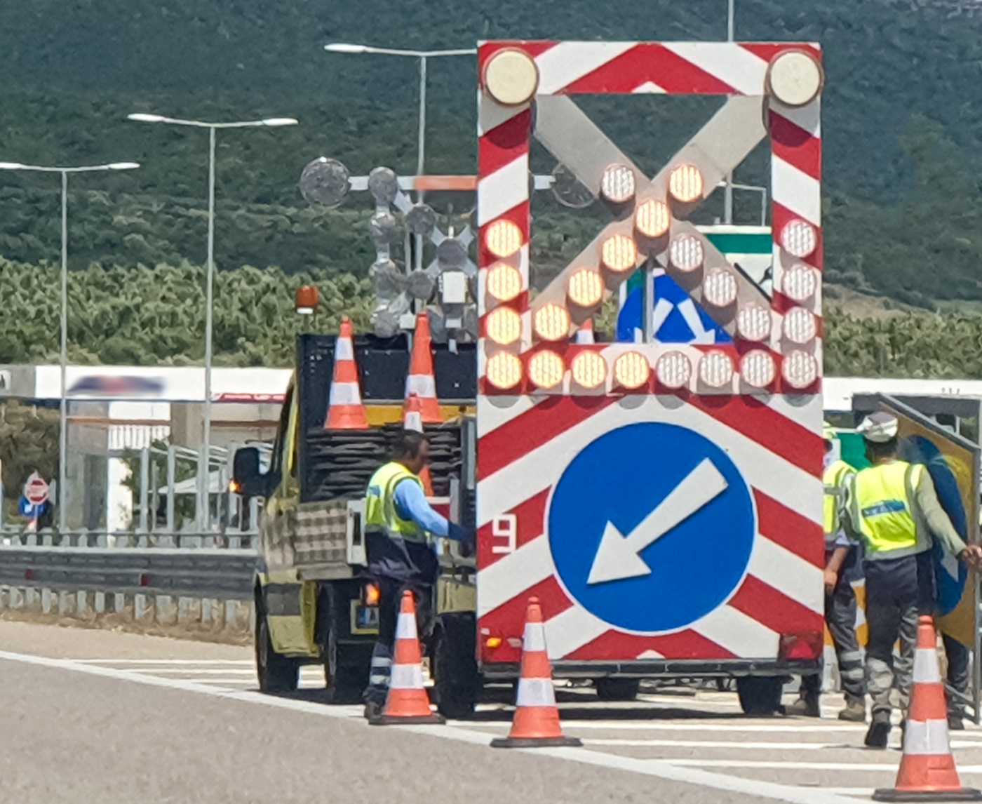 Τμηματική διακοπή κυκλοφορίας στην Σχηματαρίου – Χαλκίδας