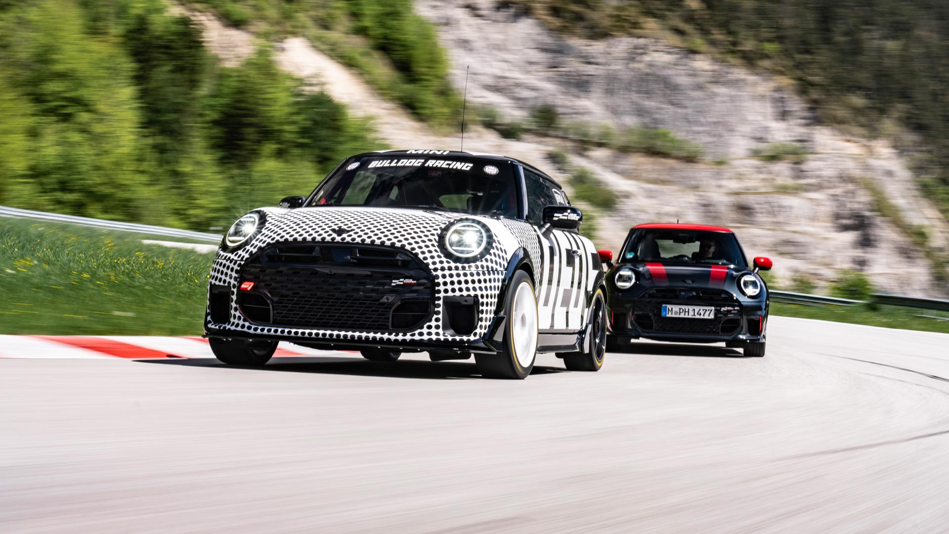 Το MINI στην απόλυτη δοκιμασία αντοχής – Ο πιο απαιτητικός αγώνας στον κόσμο | TractioN