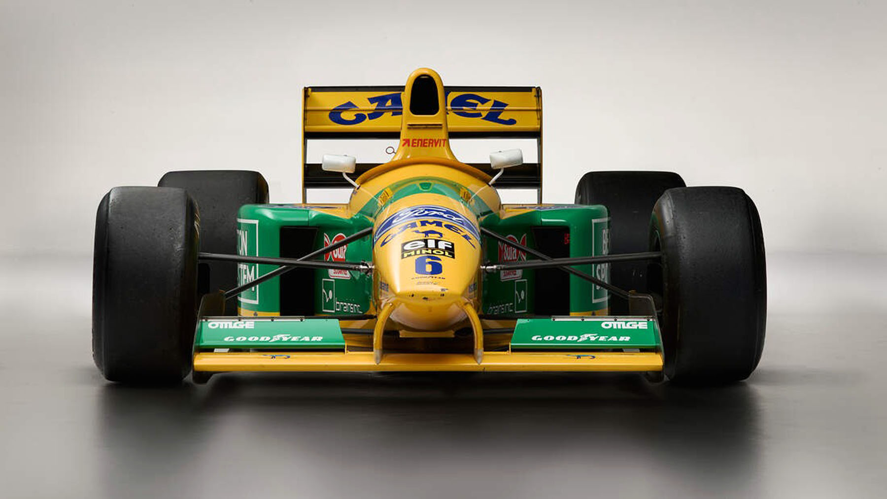 Το πρώτο μονοθέσιο Benetton του Schumacher σε δημοπρασία – Πόσο θα φτάσει η τιμή του; | caroto.gr