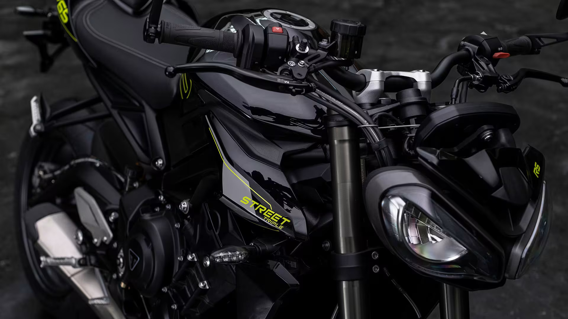 Triumph Street Triple 765: Έρχονται δύο νέες, συλλεκτικές εκδόσεις