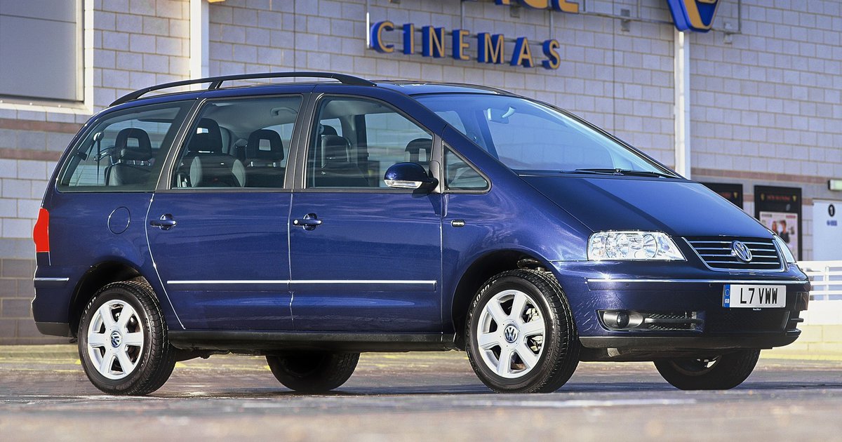 VW Sharan: Το αυτοκίνητο που άνοιξε τον δρόμο για τα επταθέσια μοντέλα των Γερμανών