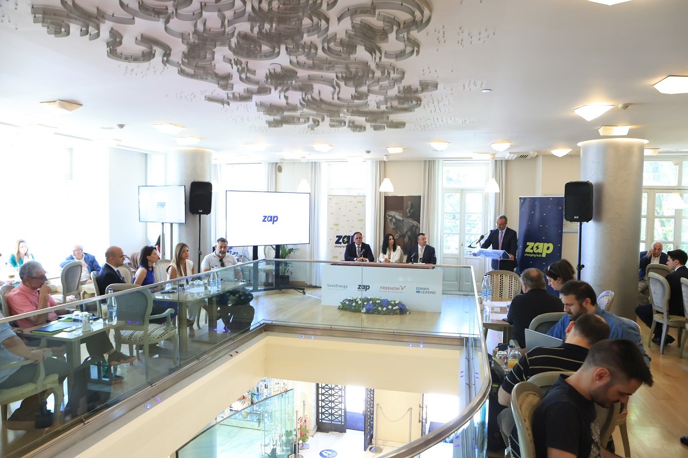 ZAPTaxiClub – Mια νέα ολοκληρωμένη πρόταση ηλεκτροκίνησης για ταξί στην Αττική