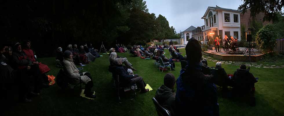 web Garden Concert Two pano