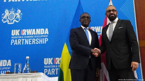 7766ce9bc08d517c71042e3b9a56d892406ecbe3