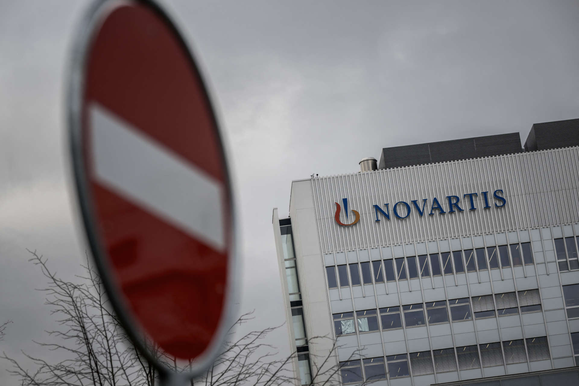 AFP__20241206__36PM8NC__v2__HighRes__SwitzerlandHealthPharmaEconomyNovartis-WEB_EK