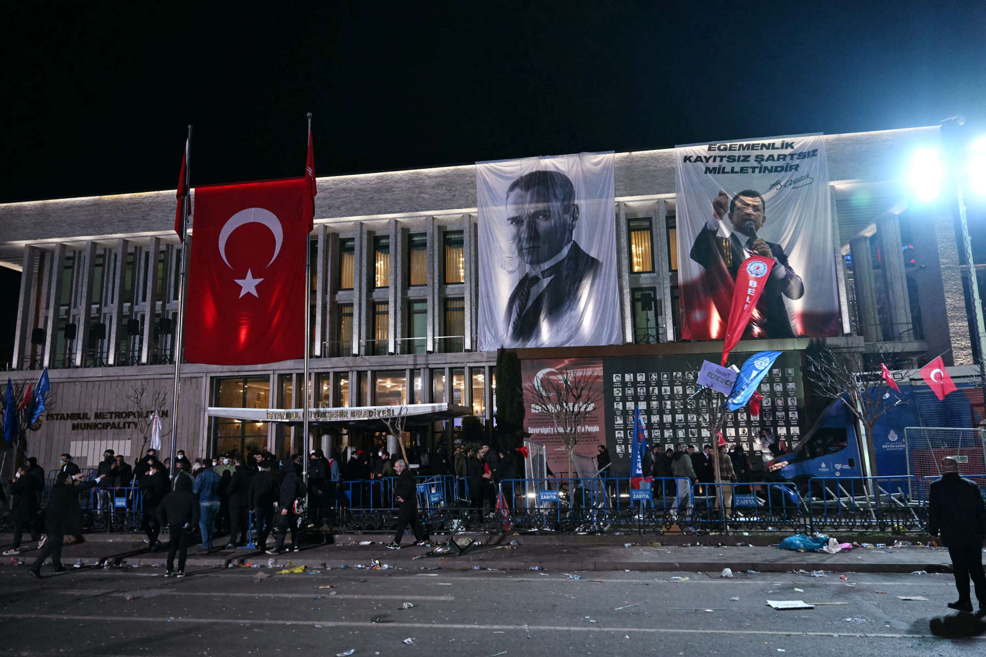 AFP__20250324__37PZ3D9__v1__HighRes__TurkeyPoliticsOppositionDemo-WEB_EK