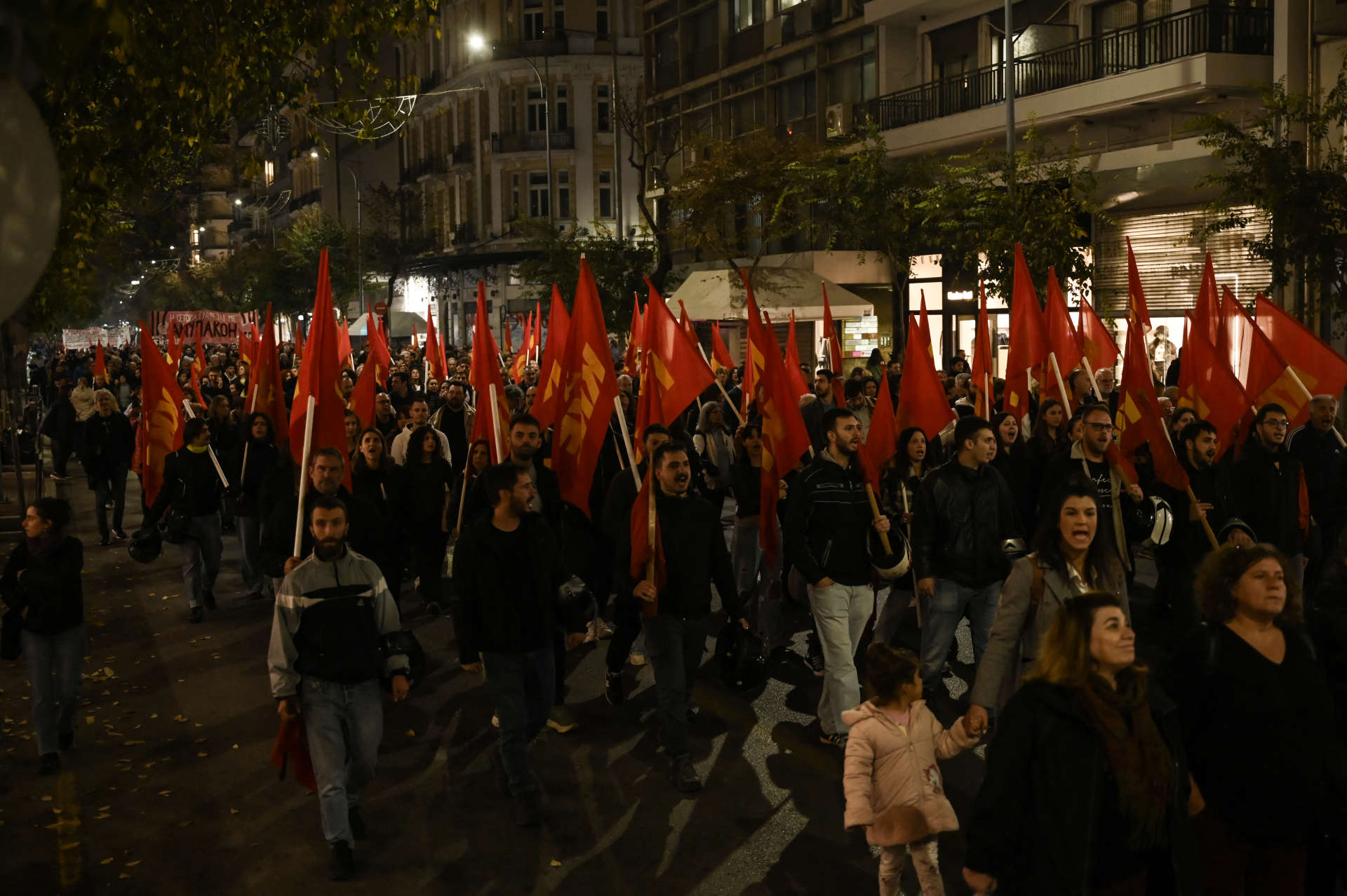 AFP__20251117__84BE66F__v1__HighRes__GreeceHistoryPoliticsAnniversaryDemo-WEB_EK