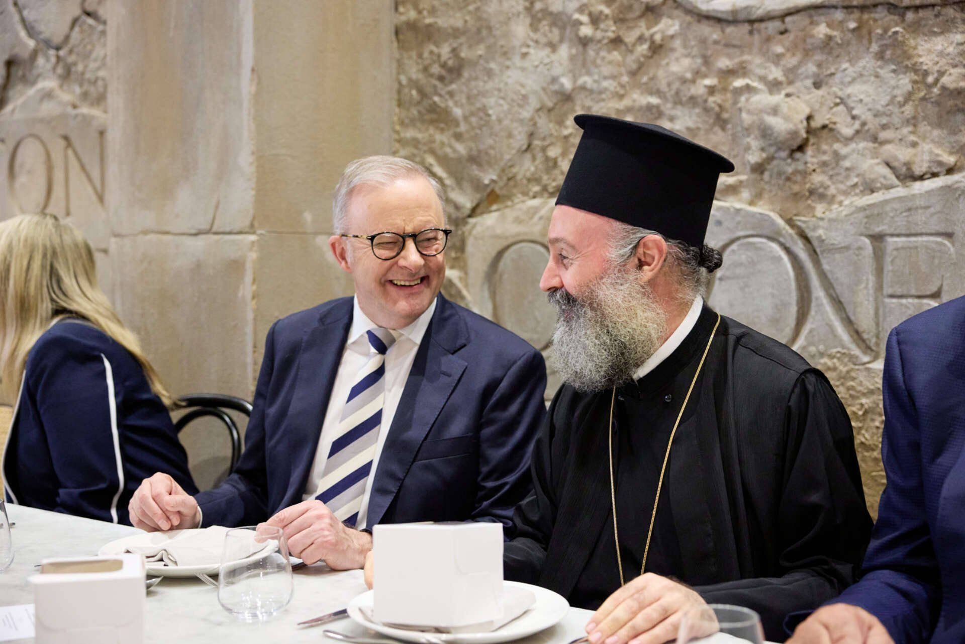Albanesemakarios-WEB_39863