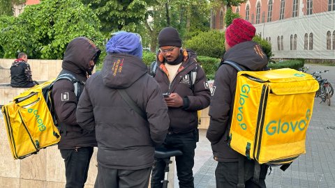 Between-hate-and-exploitation-Migrant