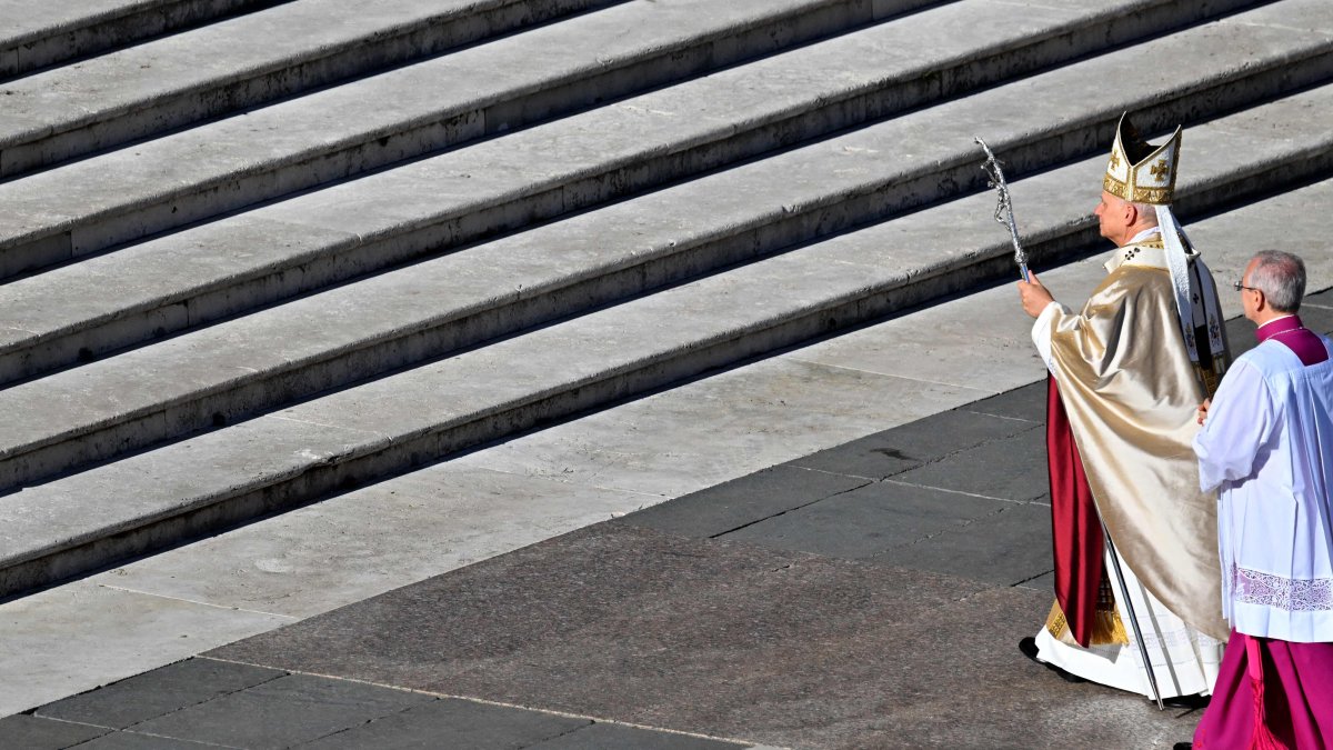 divPope-Leos-visit-to-Nicaea