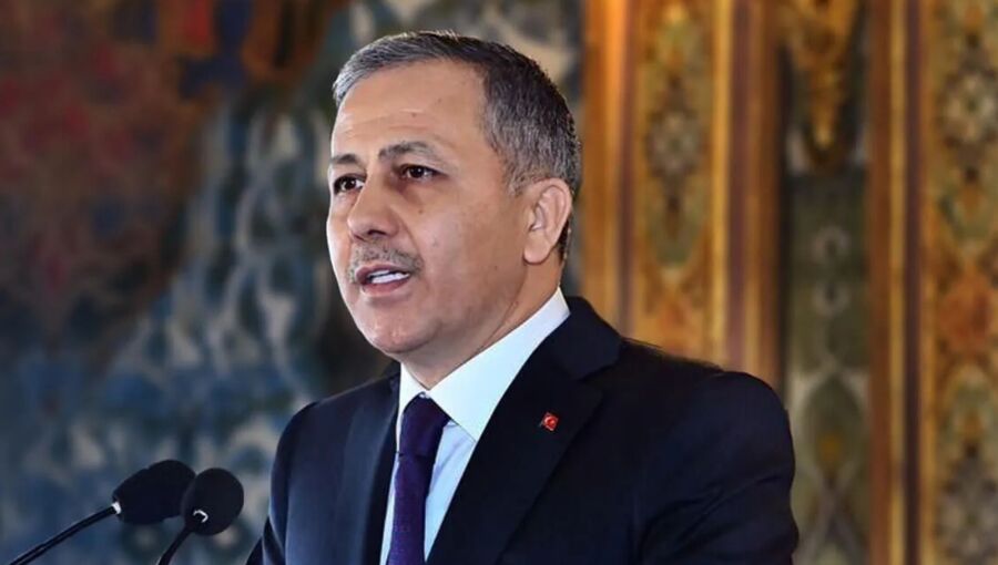 divTurkey-recovers-black-box-from