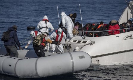divTurkey-rescued-116-migrants-pushed