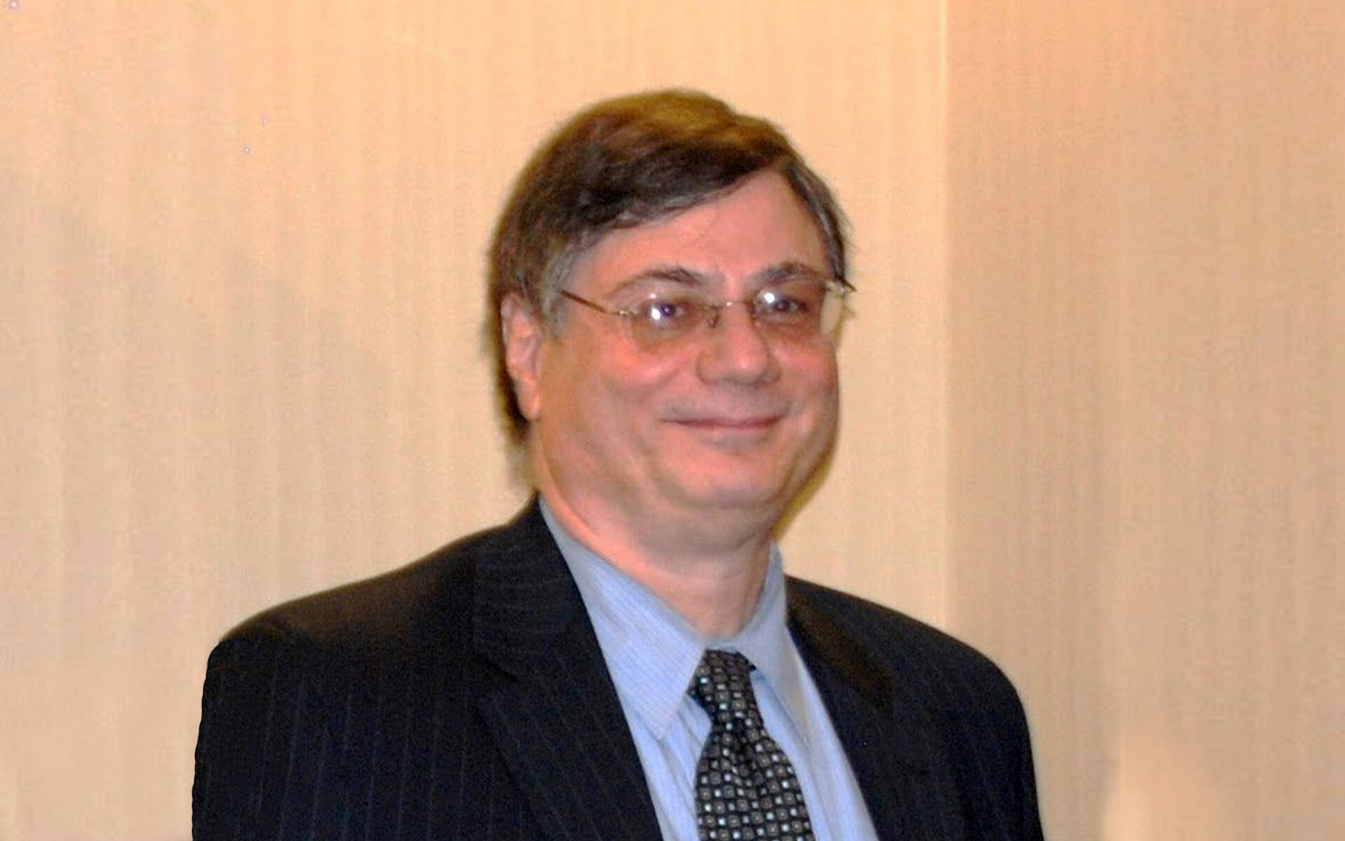 Dr.-Constantine-Hatz_48759